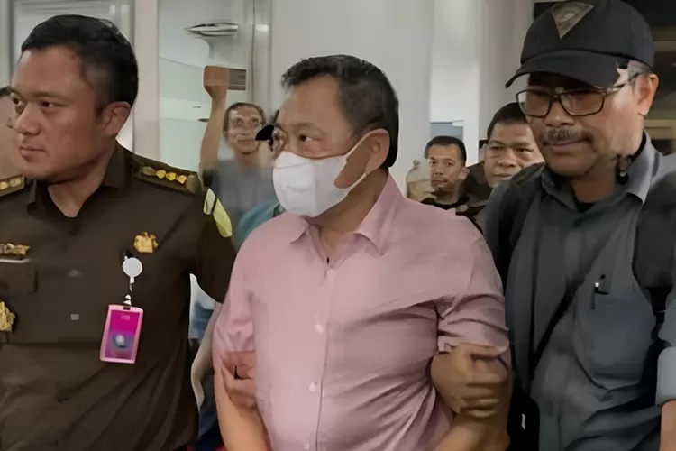 Kejagung Sita Seluruh Aset Hendry Lie: Termasuk Vila Mewah Senilai Rp 20M